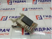 Блок предохранителей Toyota Corolla (E120)