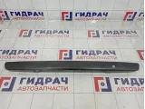 Накладка крышки багажника Toyota Corolla (E150) 76801-12820-B1