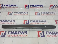 Накладка крышки багажника Toyota Corolla (E150) 76801-12820-B1