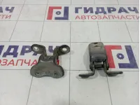 Петли двери передней левой Toyota Corolla (E150)