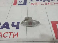 Повторитель на крыло Toyota Corolla (E150) 81730-12240