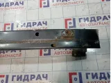 Усилитель переднего бампера Toyota Corolla (E150) 52021-12240