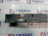 Усилитель переднего бампера Toyota Corolla (E150) 52021-12240