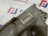 Крышка двигателя передняя Toyota Corolla (E150) 11310-37010