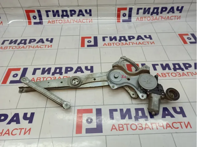 Стеклоподъемник электрический передний правый Toyota Corolla (E150) 69801-12220