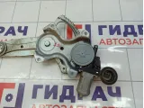 Стеклоподъемник электрический передний правый Toyota Corolla (E150) 69801-12220