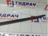 Накладка стекла переднего правого Toyota Corolla (E150) 75710-12780