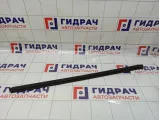 Уплотнитель стекла переднего правого Toyota Corolla (E150) 68171-12340