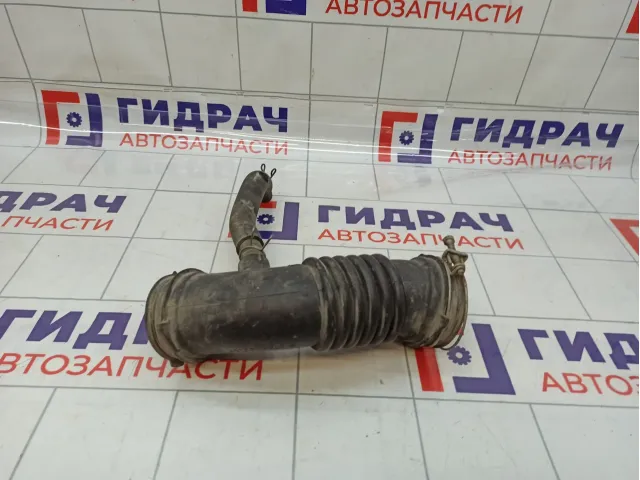 Патрубок воздушного фильтра Toyota Corolla (E150) 17880-22040