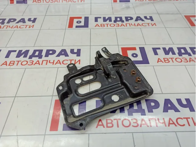 Крепление АКБ Toyota Corolla (E150) 74410-02020