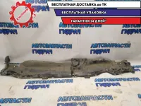 Планка под лобовое стекло Toyota Corolla 150 5570012A80 Отличное состояние.