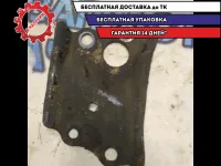 Кронштейн передней балки правый Toyota Corolla 150 5225512010 Отличное состояние.