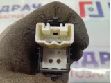 Кнопка стеклоподъемника Toyota Corolla (E120) 8481012080