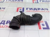 Патрубок воздушного фильтра Toyota Corolla (E120) 1788021030
