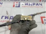Проводка крышки (двери) багажника Toyota Corolla (E120) 8218513560