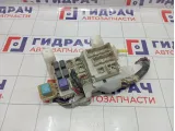 Блок предохранителей Toyota Corolla (E120) 8273012140