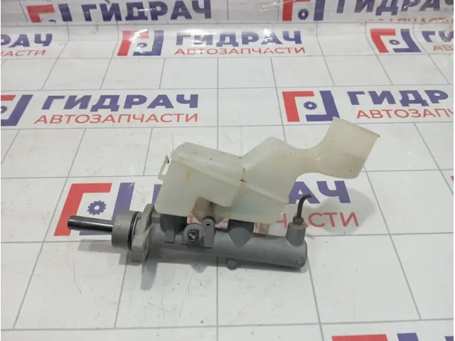 Цилиндр тормозной главный Toyota Corolla (E120) 472011A330