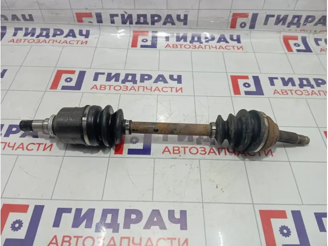 Привод левый Toyota Corolla (E120) 4342012420