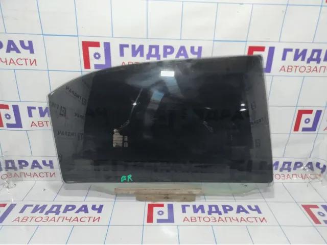 Стекло двери задней правой Toyota Corolla (E120) 68103-02070