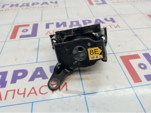 Опора двигателя правая Toyota Corolla (E120) 12305-0D050
