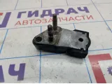 Кронштейн опоры двигателя правый Toyota Corolla (E120) 12305-0D050