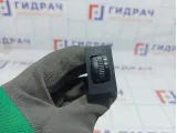 Кнопка корректора фар Toyota Corolla (E120) 84152-02020