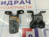 Петли двери передней левой Toyota Corolla (E120)