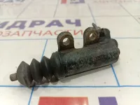 Цилиндр сцепления рабочий Toyota Corolla (E120) 31470-12111