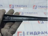 Поводок стеклоочистителя передний правый Toyota Corolla (E120) 85211-02110