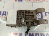 Блок предохранителей Toyota Corolla (E120) 82730-02040