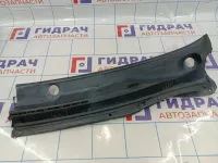 Решетка стеклоочистителя левая Toyota Corolla (E120) 55709-02050
