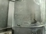 Решетка стеклоочистителя левая Toyota Corolla (E120) 55709-02050