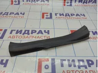 Накладка порога заднего правого внутренняя Toyota Corolla (E120) 67917-02080-B0
