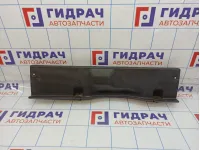 Обшивка багажника на заднюю панель Toyota Corolla (E120) 58387-02040-B0