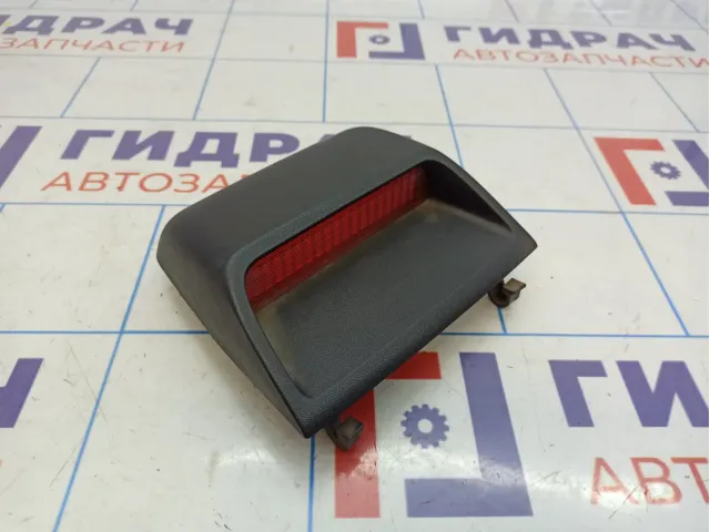 Фонарь задний стоп сигнал Toyota Corolla (E120) 81570-02090-B0