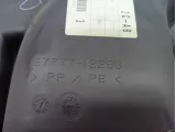 Обшивка двери передней правой Toyota Corolla 6777712290