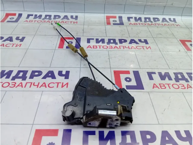 Замок двери передней правой Toyota Corolla 6903012490