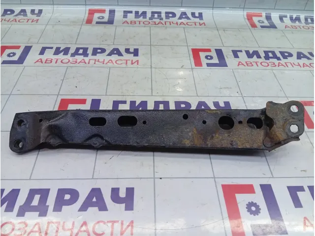 Усилитель балки передний правый Toyota Corolla 5110712010
