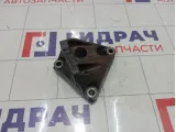 Кронштейн двигателя правый Toyota Corolla 1231537030