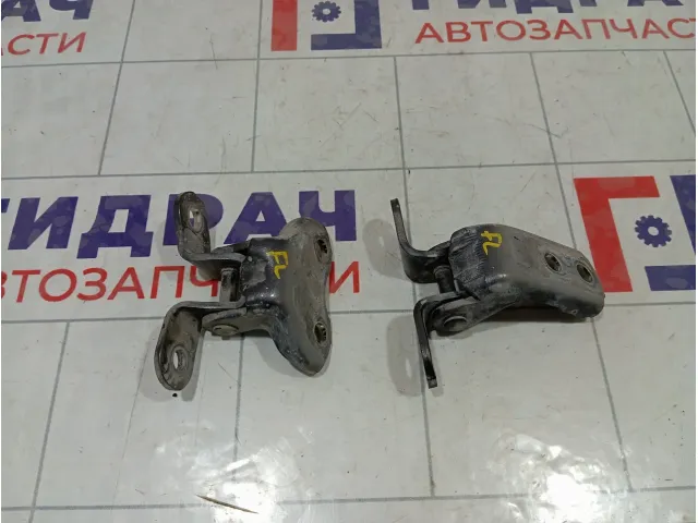 Петли двери передней левой Toyota Corolla (E150)