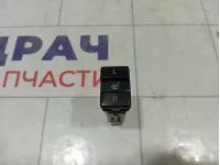 Кнопка обогрева сидений Toyota Corolla (E150) 8475142040