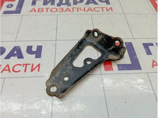 Кронштейн коллектора Toyota Corolla (E150) 1711837010