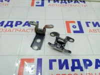 Петли двери задней левой Toyota Corolla