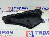 Ящик для инструментов правый Toyota Corolla 6449012010
