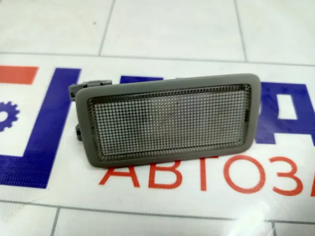 Плафон салонный Toyota Corolla 8134030100B0