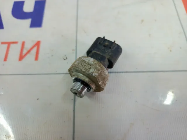 Датчик кондиционера Toyota Corolla 4990007880