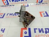 Кронштейн двигателя правый Toyota Corolla 1231537030