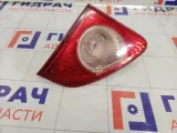 Фонарь задний внутренний правый Toyota Corolla 8158112110