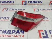 Фонарь задний наружный правый Toyota Corolla 8155102760