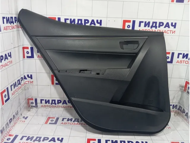 Обшивка двери задней левой Toyota Corolla 6764002R30C5